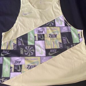 Small Nike tank